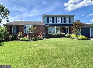 42 Downey Dr, Horsham, PA 19044