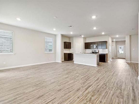 3rd image of 5117 Clarkston Grove Dr
