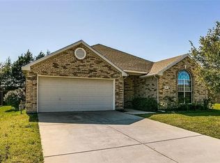 711 Valley Mills Dr, Wylie, TX 75098