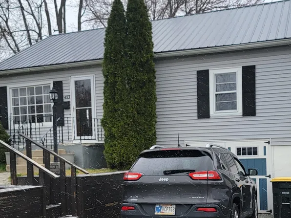 453 Sherman St, Kendallville, IN 46755