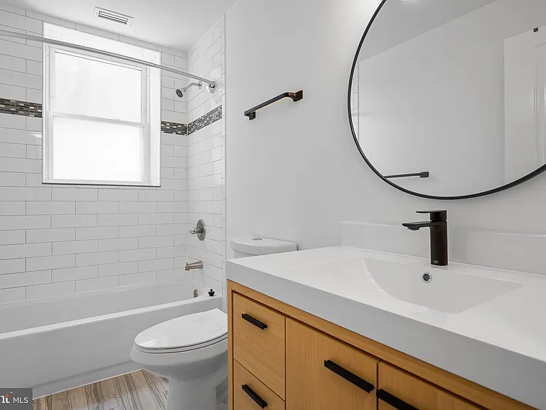 66 New York Ave NW #201 — Photo 18