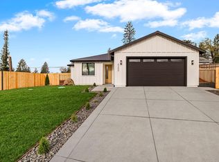 5200 Trafalgar Sq, Paradise, CA 95969