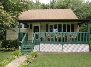 823 Templecliff Rd, Pikesville, MD 21208