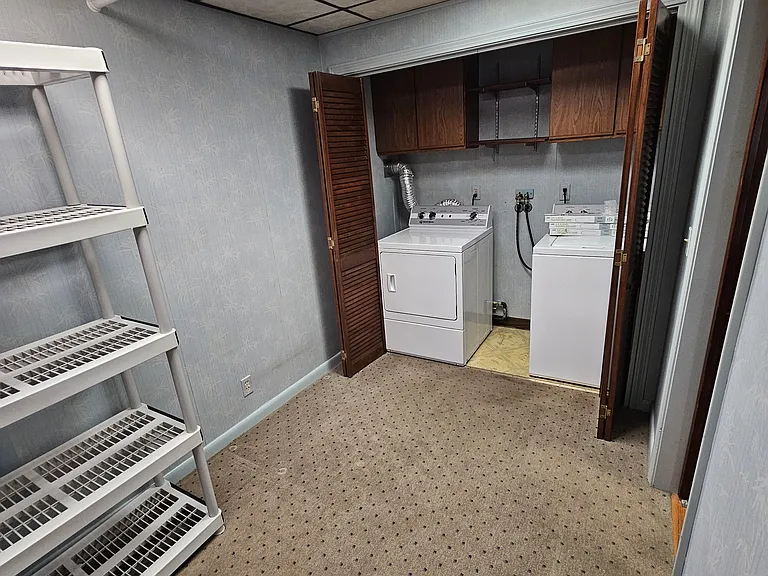 977 Main St #1 — Photo 20