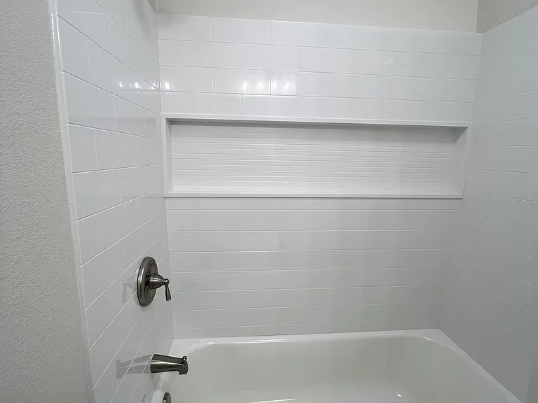 737 Ashbrook Dr — Photo 10
