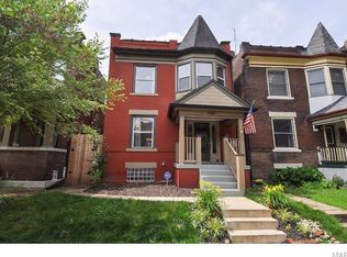 4160 Flad Ave, Saint Louis, MO 63110