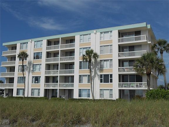 3rd image of 1100 Tarpon Center Dr #2C