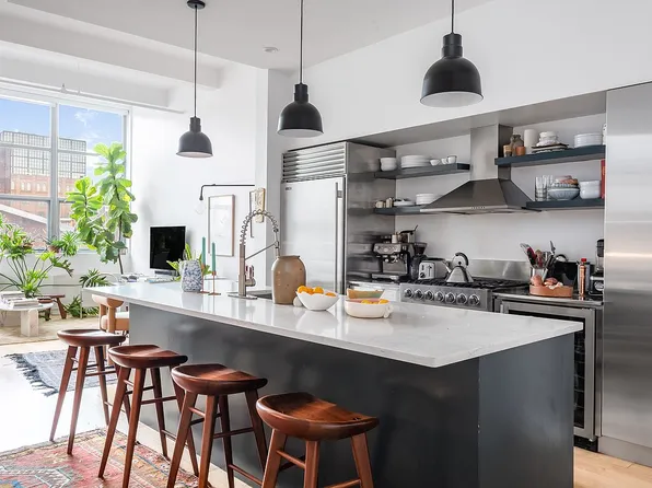 55 Berry St APT 2B, Brooklyn, NY 11249