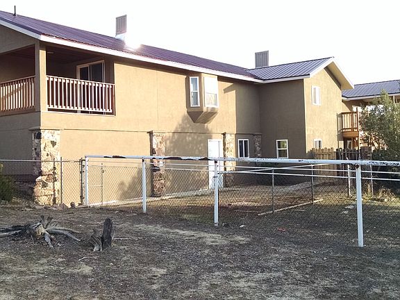 3rd image of 5707 Woodland Ct