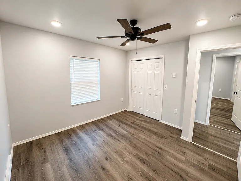 2833 Patch St — Photo 14