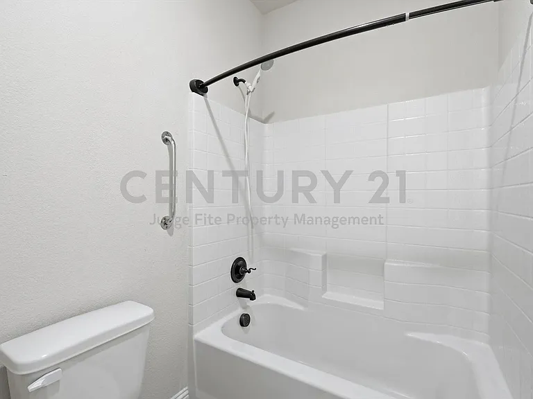 5013 Diamond Dr — Photo 33