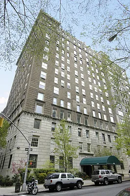 Sold by Sotheby's International Realty | media 13