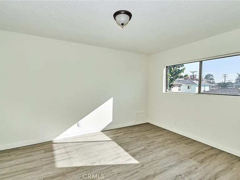 1024 S Atlantic Blvd #11 — Photo 10
