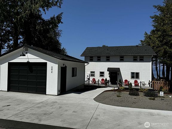 4th image of 242 W Bluff Drive