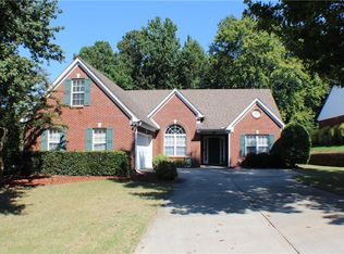 720 James Ridge Dr, Lawrenceville, GA 30045