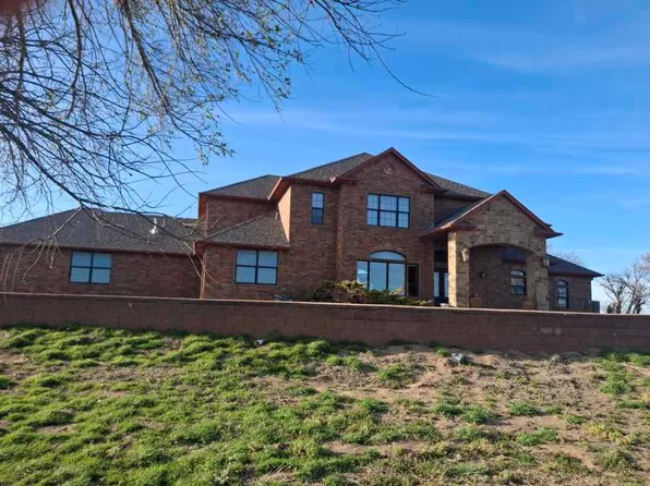 13691 E 630th Rd, Hennessey, OK 73742