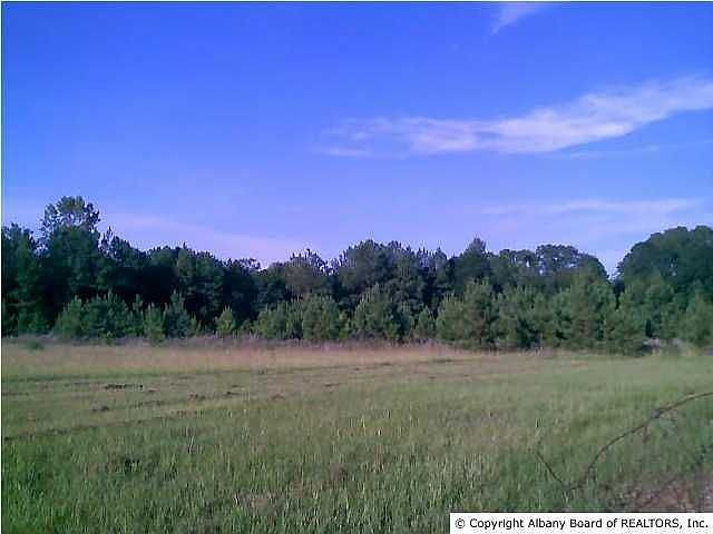 2nd image of 449 Hall Rd