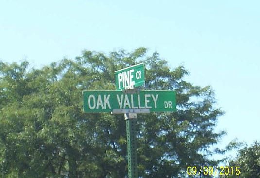 2nd image of 1502 Oak Valley Dr