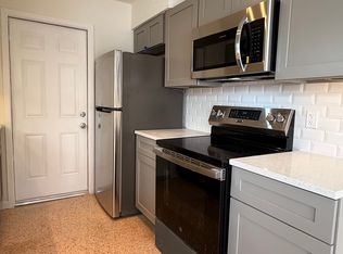 13378 1st St E #3, Saint Petersburg, FL 33708