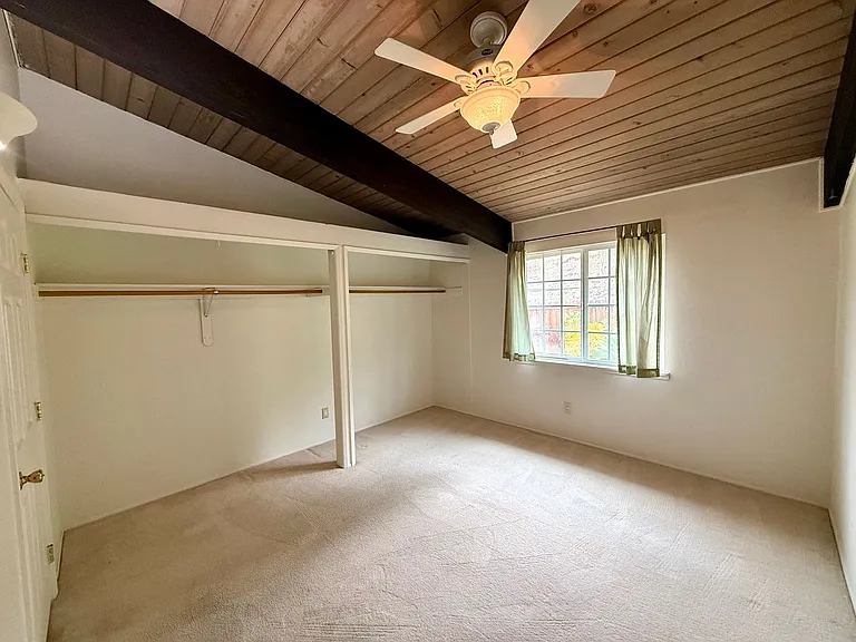 1970 Gardena Pl — Photo 6