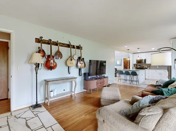 1145 Cherbron Dr, Nashville, TN 37207