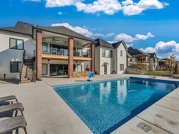 4th image of 11605 E Brookview Cir