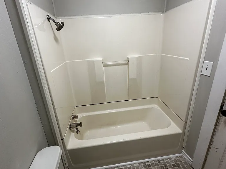 2907 Kessler Ave #B — Photo 7