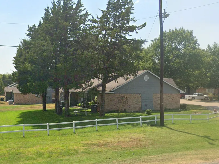 600 Tennessee Cir — Photo 5