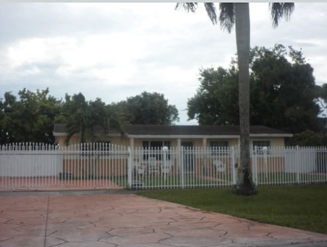 2nd image of 19335 NW 22nd Ave