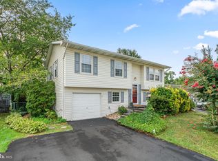 985 Sunny Ct, Gambrills, MD 21054