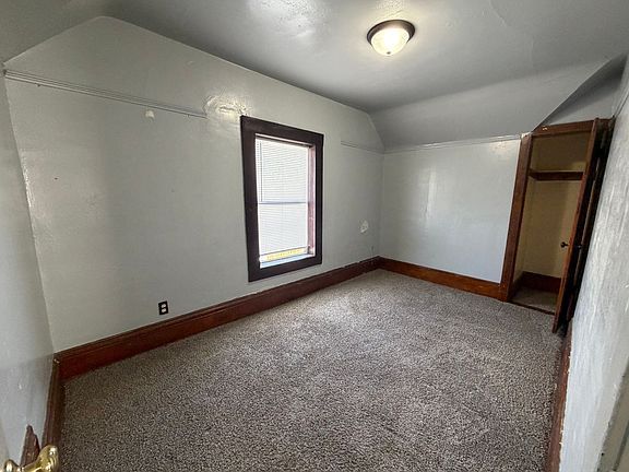 5th image of 3909 Orleans Ave