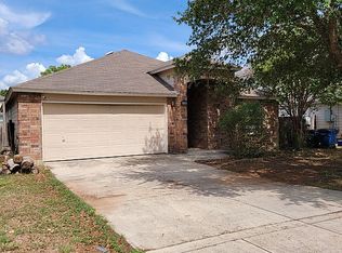 419 Blue Spruce Dr, New Braunfels, TX 78130