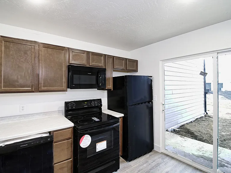 109 Anna Ct — Photo 21