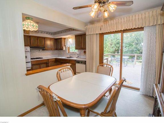 5th image of 24094 Vincent Dr
