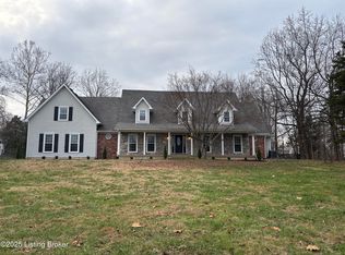 7414 Cambridge Dr, Crestwood, KY 40014