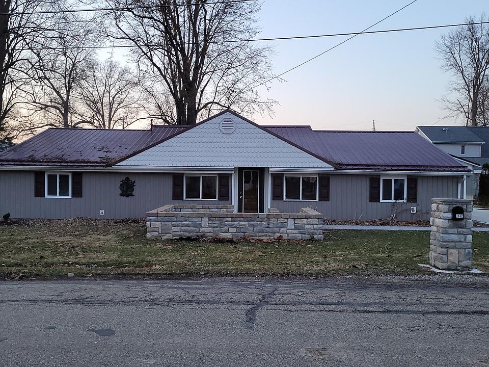 1st image of 3142 Cottonwood Ct NE