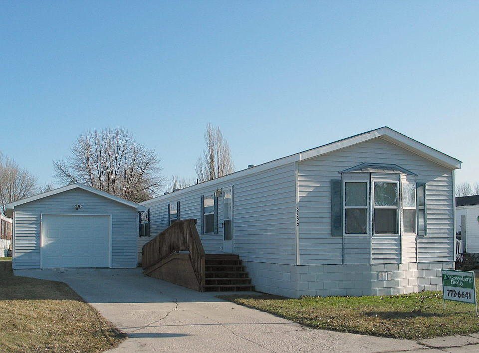 1st image of 2522 Huntington Park Dr