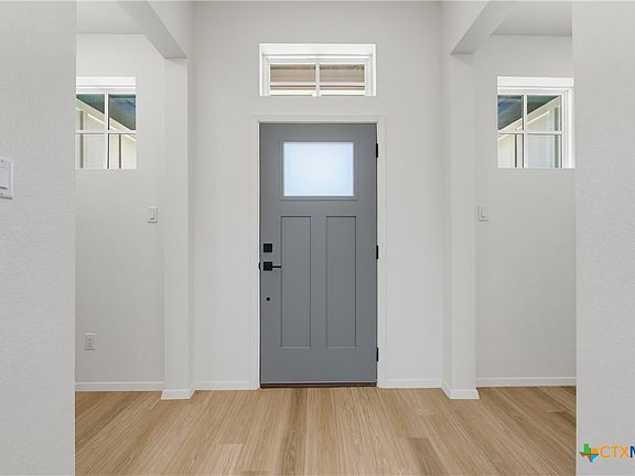 4th image of 1470 Walker Place Blvd