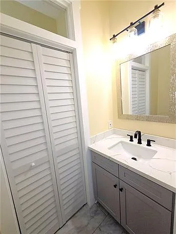 4606 Clara St — Photo 6