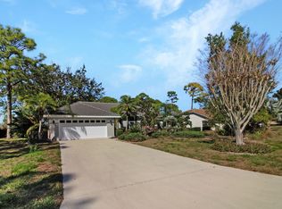 2092 Timucua Trl, Nokomis, FL 34275