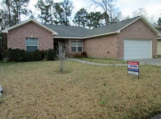 104 McCardell Ln, Livingston, TX 77351