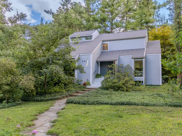 344 Rock Creek Ct, Ann Arbor, MI 48104