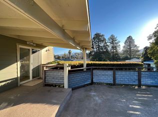 18 Saint John Ct, Novato, CA 94947
