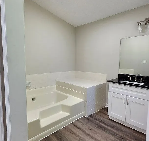 7847 Sugarland Dr — Photo 10