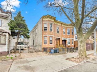 7938 77th Ave, Glendale, NY 11385