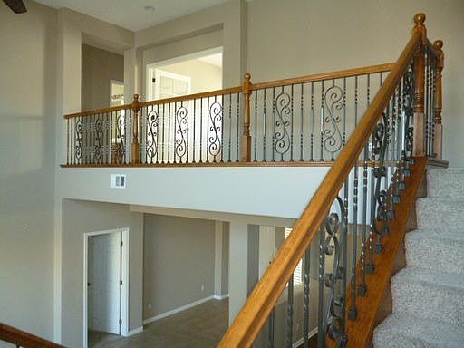 2nd image of 1932 Calumet Way