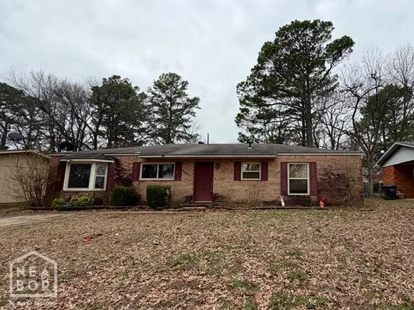 1817 Greenwood St, Jonesboro, AR 72401