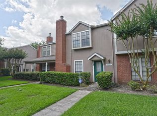 17333 Saturn Ln, Houston, TX 77058