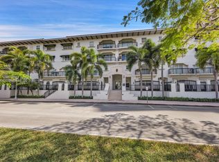 50 Alhambra Cir APT 403, Coral Gables, FL 33134