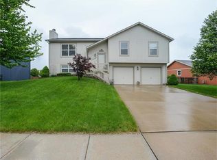 32554 W 173rd St, Gardner, KS 66030